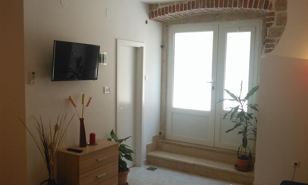 Apartman Drazin Kaštela Eksteriør billede
