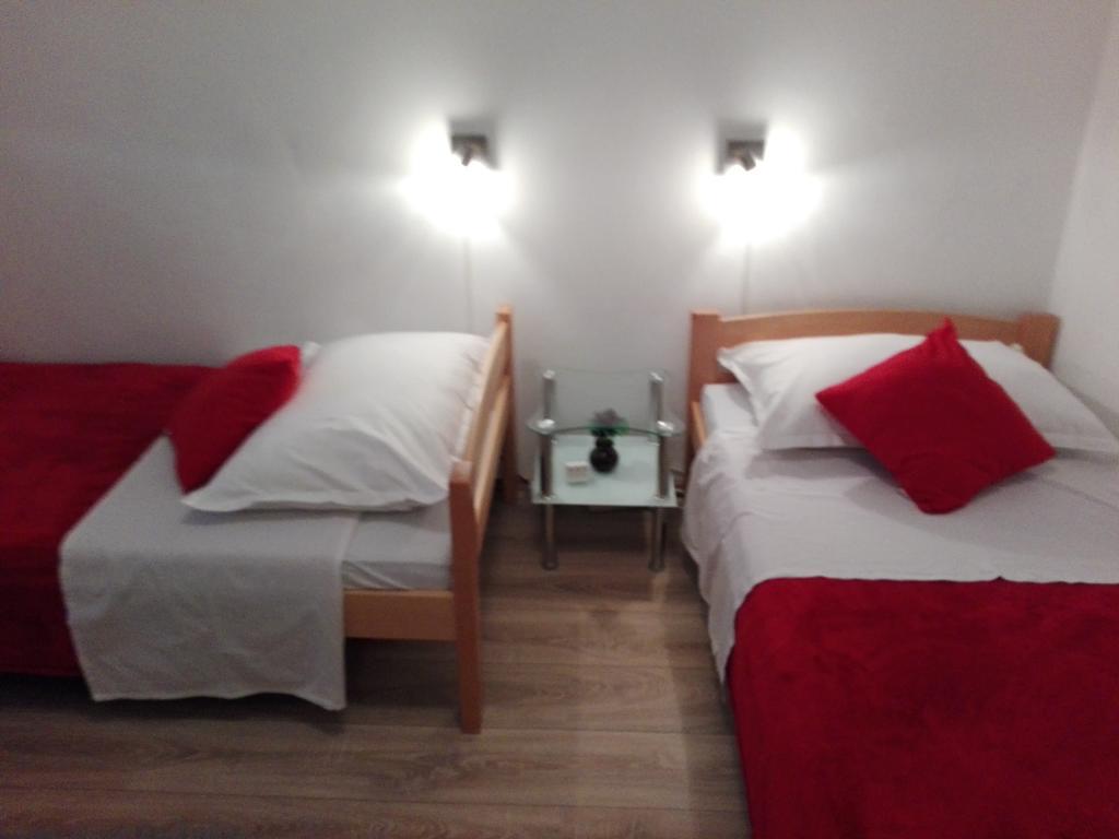 Apartman Drazin Kaštela Eksteriør billede