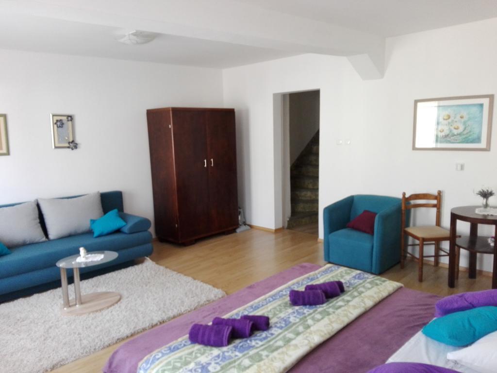 Apartman Drazin Kaštela Eksteriør billede